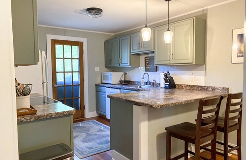 Greenfield Center Casa | A 3BR modern traditional getaway only 6 minutes to Downtown Saratoga