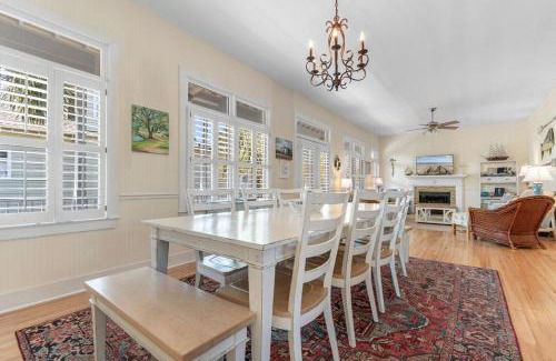 Litchfield by the Sea Casa | A 4 Bedroom House in Gated Litchfield By the Sea