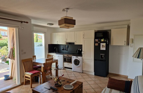 Le Barcares Apartamento | A 5 mn de la mer ! Appartement T2 au Calme en Rez-de-jardin Terrasse et Piscine
