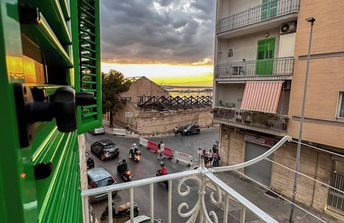 Molfetta Casa | A 50 Metri dal Mare Palazzina Indipendente Angolare