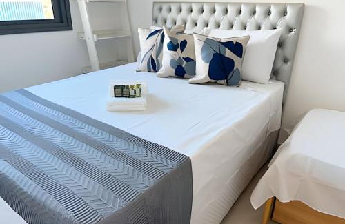Vila Clais Apartamento | A 50m da Praia | Family Club | Centro de Bertioga