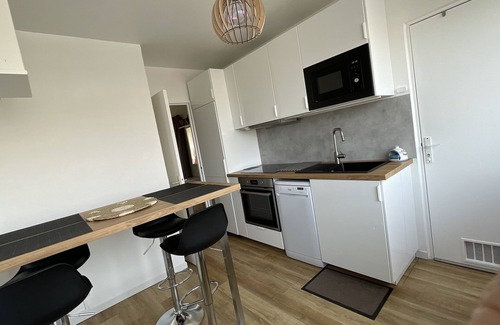 Velizy-Villacoublay Apartamento | A 6 Kilomètres du Château de Versailles et 13 Kilomètres du Golf National !