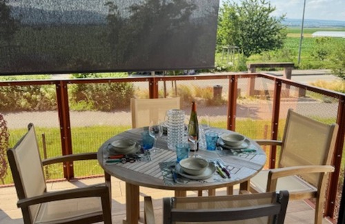Meistratzheim Apartamento | A 8 Minutes D'obernai : Havre de Paix Avec Terrasse et Parking Privatif