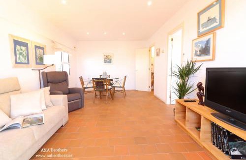 Platja d'Aro Apartamento | A&A Brothers Boutique -The Suites Apartments-