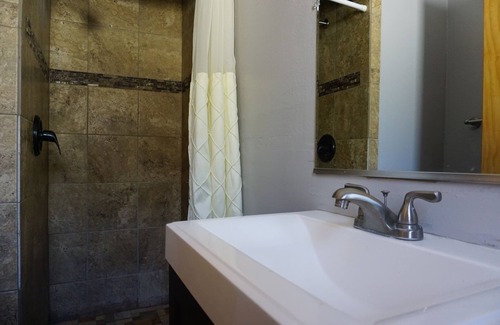 South Lake Tahoe Hotel | A&A Lake Tahoe Inn