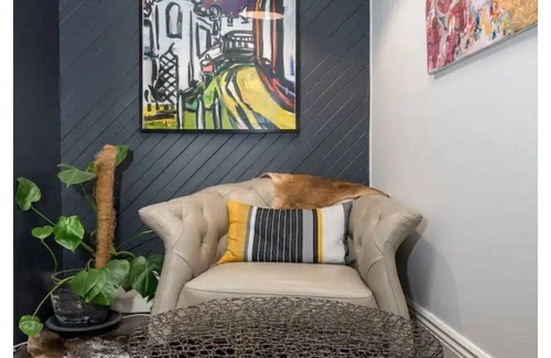 Albert Park Casa | A+ Albert Park. Brilliant Bayside Home. Sleeps 4.