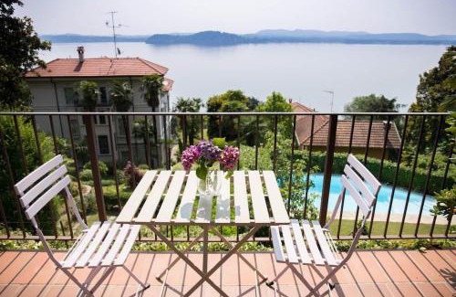 Belgirate Apartamento | A Balcony on Lake Maggiore