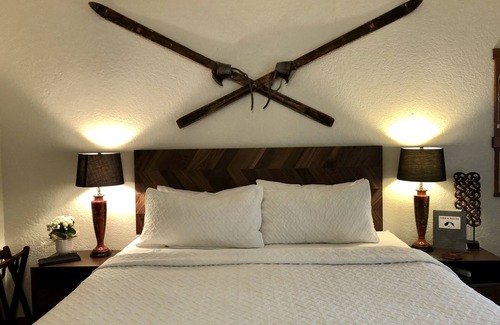 Eagle Terrace Hotel | A Bear and Bison Inn