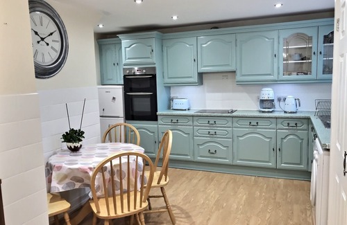 Epsom Casa | A Beautiful London Accommodation in a Quiet Area