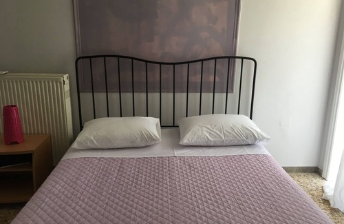 Rafina-Pikermi Apartamento | Un hermoso apartamento en el puerto de Rafina.