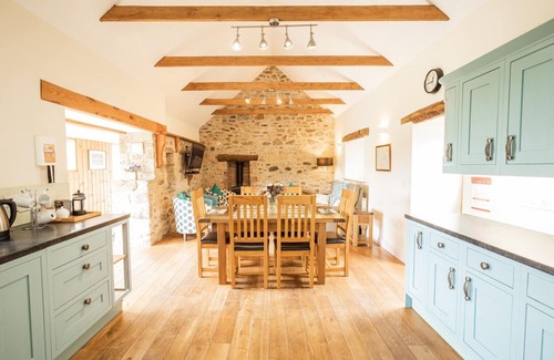 Crymych Casa | A beautiful barn conversion nestled amongst the hills..