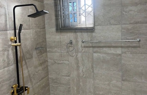Tamale Casa | A beautiful home in a quiet residential area. Close to everything.