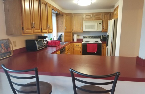 Dedham Condominio | Un hermoso lugar para llevar a su familia!