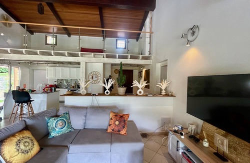 Le Bar-sur-Loup Villa | A Beautiful Villa Nested In The French Riviera