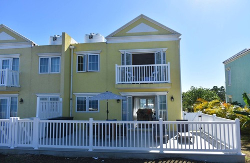 Orange Bay Villa | A beautiful villa w/ magnificent views of Caribbean Sea in Negril, Jamaica 🇯🇲