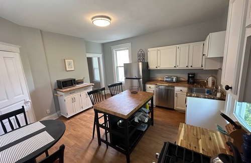 Cincinnati Casa | a beautifully remodeled home 1/2 mile from walking/biking trails and a dog park
