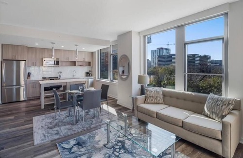 Reston Apartamento | A block to Metro | Kitchen + W/D | Reston Town Center