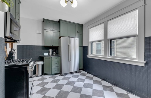 Front Park Casa | A Buffalo Gem in Elmwood Village. Centered between The Falls and Bills Stadium.
