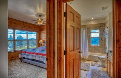 Pagosa Springs Apartamento | A C No pet fee Pet Friendly two Bedroom Condo