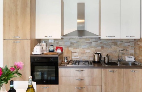 Marta Apartamento | Apartamento A Ca' Gialla (AEG100) en Albenga - 6 personas, 2 dormitorios
