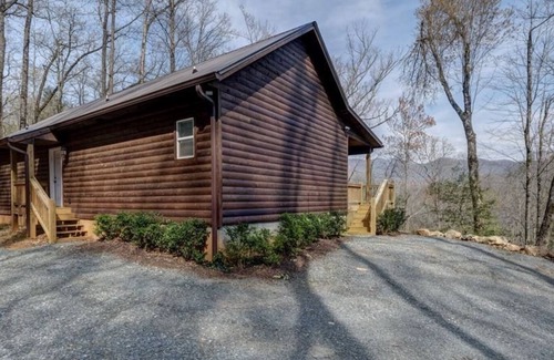 Marble Cabina | A cabin perfect for spending time away from it all & exploring nature