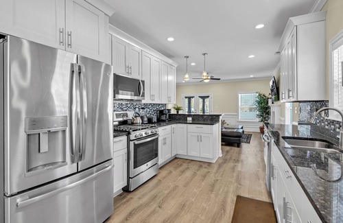 Hampton Casa | A Calm Haven in A Beautiful City