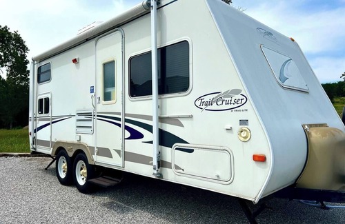 Bridgeport Casa | A Camper's Dream