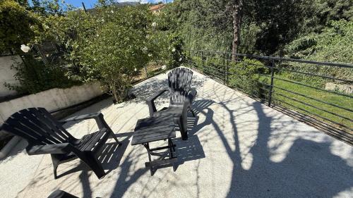 Bastia Apartamento | A CASA CORBAIA Appartement 40 m2, jardin privé, parking, proche centre ville et mer Apartment 40 m2, private garden parking near town center and sea port and airport