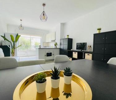 Praia da Rocha Apartamento | A Casa da JU