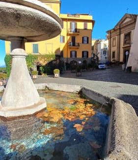 Frascati Apartamento | A casa di Giuseppe e Tiziana - Frascati centro storico 30 min di treno da Roma