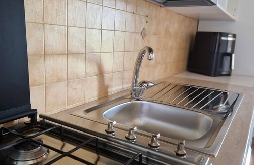 Salerno Casa | A Casa di Marco – Un oasis de relax, con jardín y cocina, a 5 minutos de Salerno