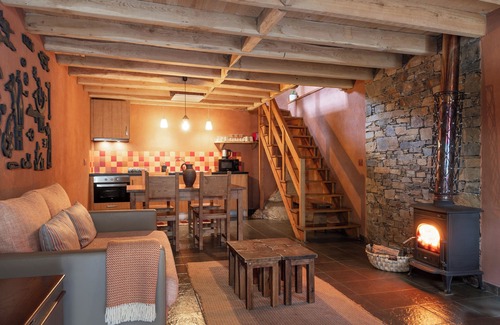 Lousa Casa | Un chalet con historias para contar.