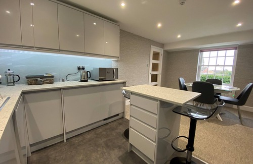 Pagham Apartamento | A charming 2-bed suite 15 mins away from Chichester & Glorious Goodwood!