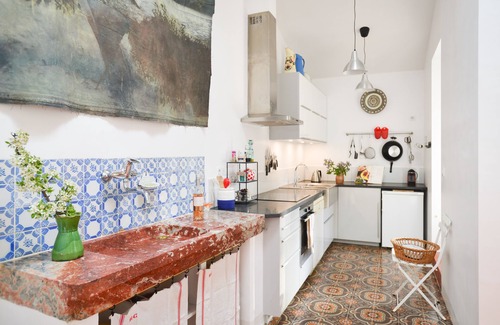Saint-Chinian Casa | Una casa encantadora y auténtica con wifi gratuito y jardín cerrado.