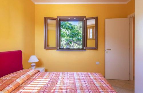 Bosa Casa | A charming country cottage + bikes and kayaks
