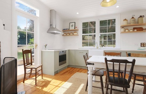 Beechworth Cabaña | A charming miners cottage retreat