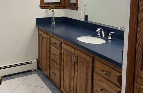 Lewiston Apartamento | A Charming Suite