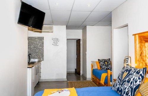 Bloemfontein Casa | A Cherry Lane Self Catering and B&B