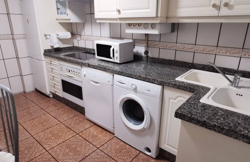 La Corredoria y Ventanielles Apartamento | A cinco minutos de todo