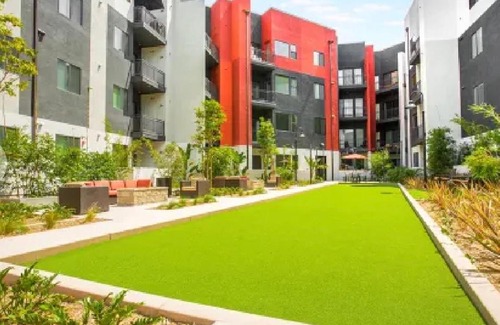 Warner Center Apartamento | A-Class Luxury 2 Bedrooms Apt in Woodland Hills CA