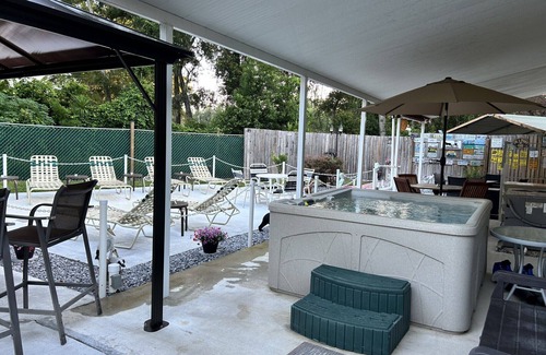 Fellowship Casa | A Clothing Optional Tent Site Oasis WEC 5 Mile Away T