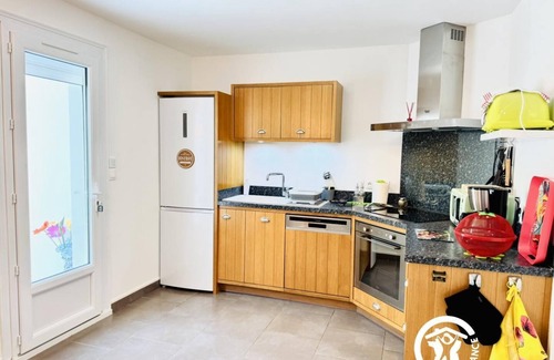 Trebes Casa | A cocooning getaway just 10' from the medieval city of Carcassonne for a pure stay.