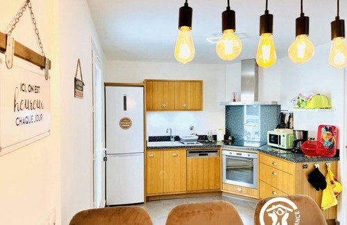 Trebes Casa | A cocooning getaway just 10' from the medieval city of Carcassonne for a pure stay.