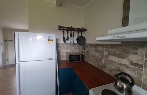Tenterfield Cabaña | A completely off grid accommodation for up to 4 adults for $260 per night