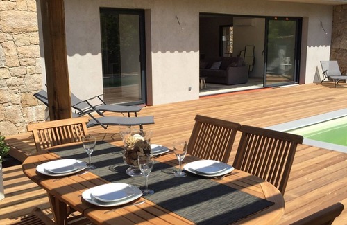 Lecci Casa | A CONCARELLA 2, magnífica piscina privada.