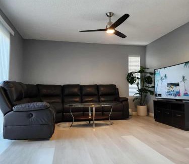Florin Casa | A Convenience Room!