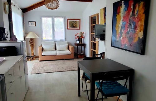 Caremeau Apartamento | A corner of paradise in the garrigue of Nîmes