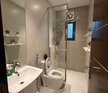 Al Wahah Apartamento | A Cozy 2BRD Apt