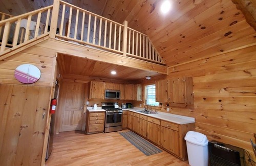 Standish Cabina | A Cozy Cabin on Frye Island