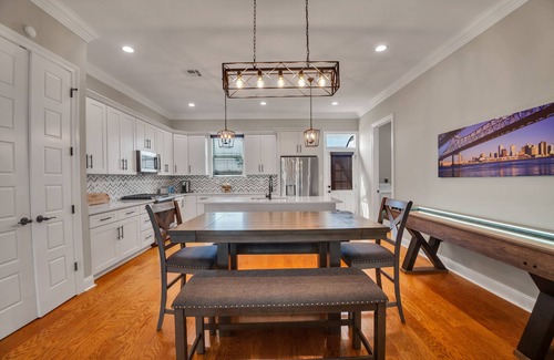 Chalmette Casa | A Cozy Getaway From a Long Day!
